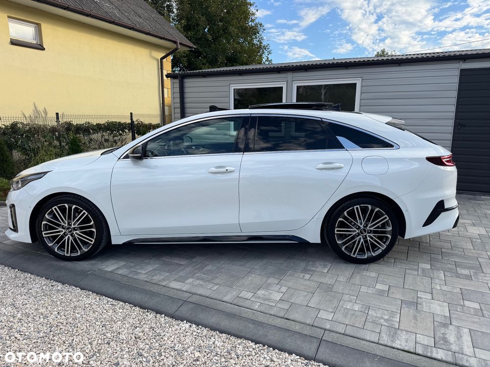 Kia ProCeed - 9