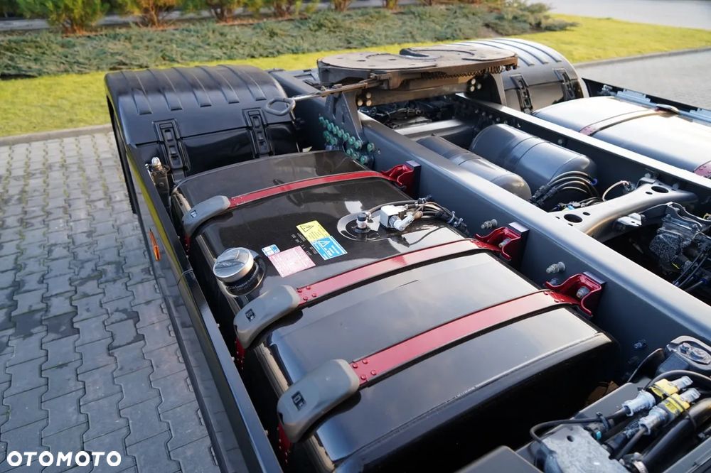 Scania S 500 / RETARDER / KLIMA POSTOJOWA / CAŁA NA PODUSZKACH / ALUFELGI / SKÓRY / - 18