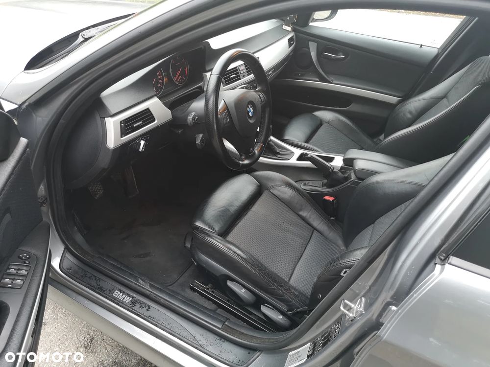 BMW Seria 3 320d xDrive - 8