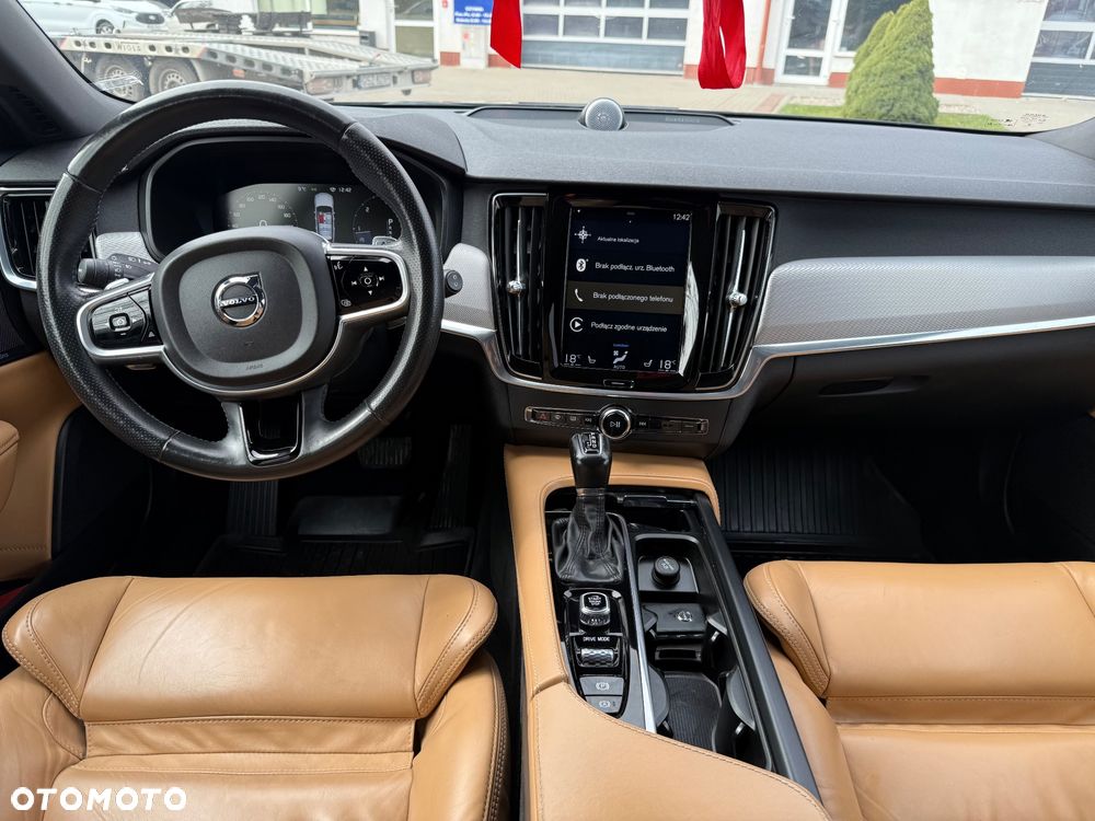 Volvo V90 D4 Geartronic Inscription - 16