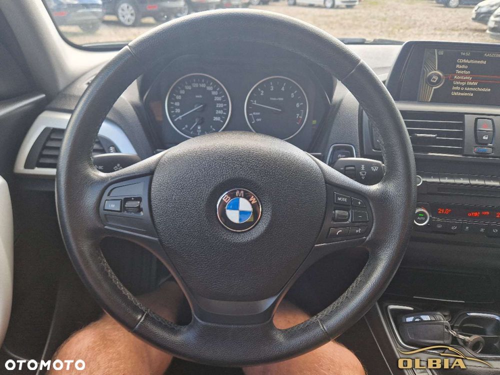 BMW Seria 1 114i - 8