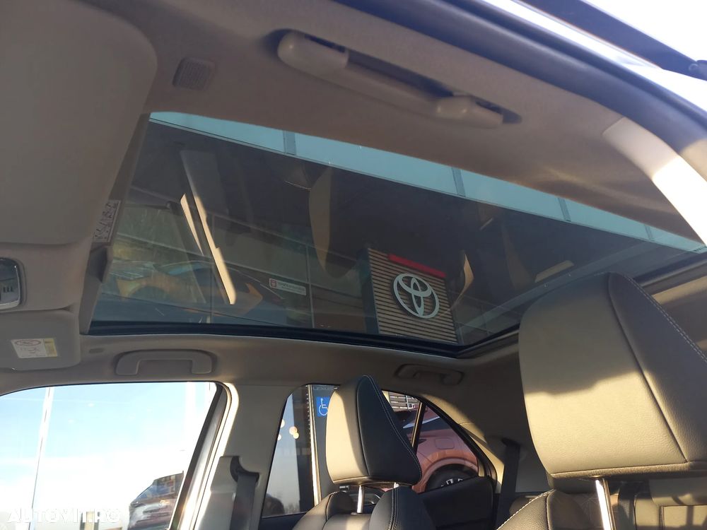 Toyota Yaris Cross 1.5 VVT-i HSD 4x2 Exclusive Elegant - 27