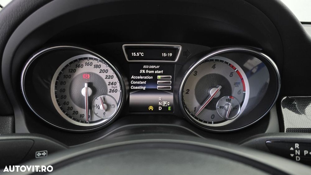 Mercedes-Benz CLA - 16