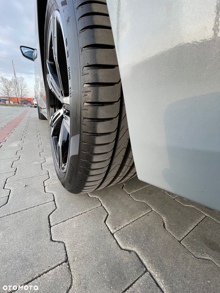 BMW Seria 3 318i M Sport - 22