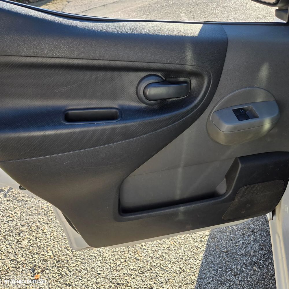 Nissan NV200 Caixa Hidralica - 11