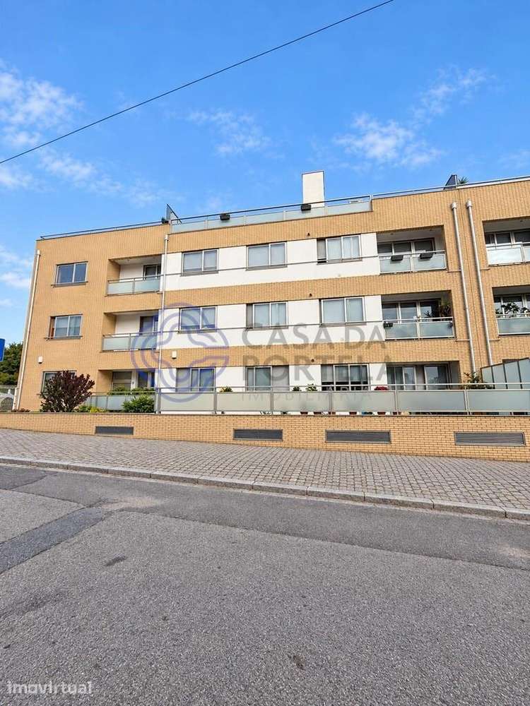 T2 com terraço privado de 40 m2 — conforto e tranquilidade a poucos pa - Grande imagem: 3/51