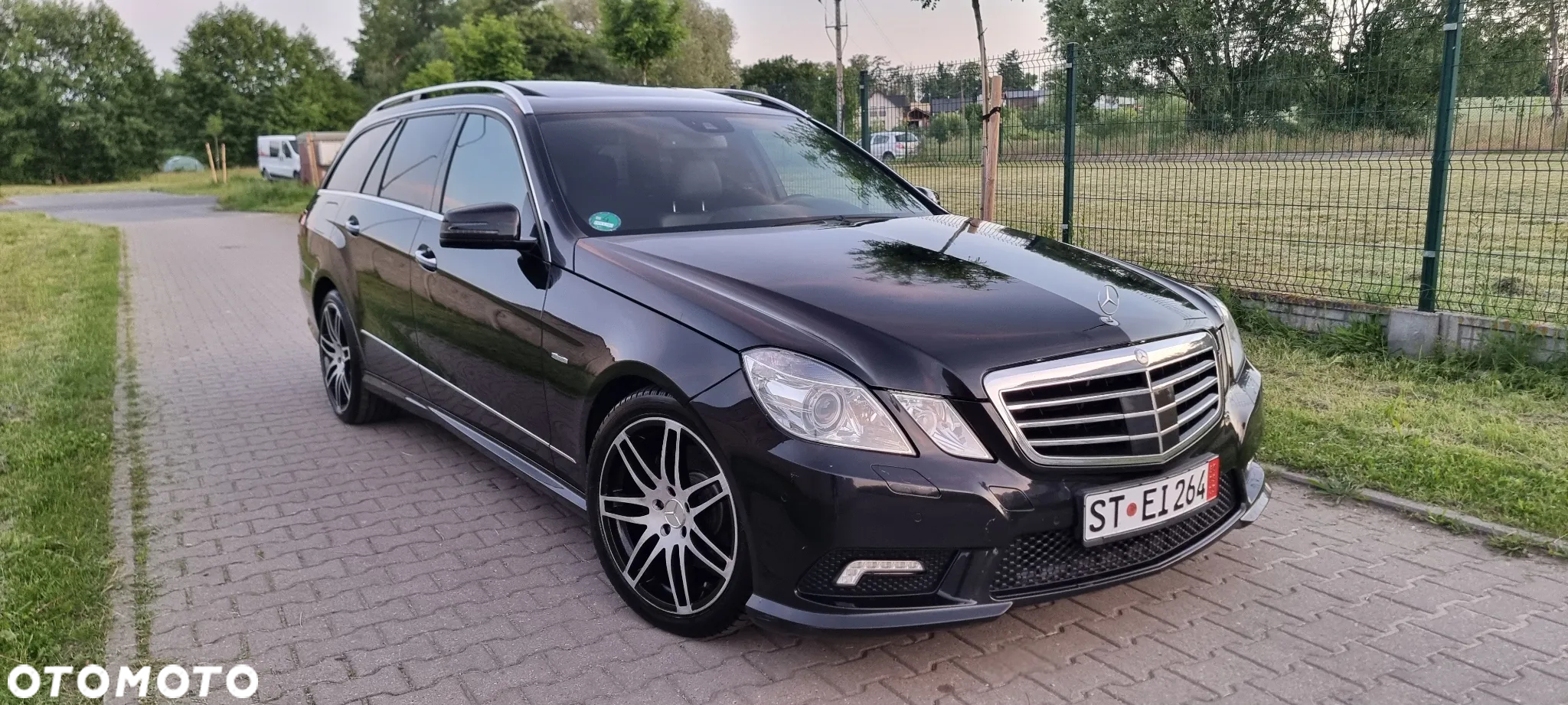 Mercedes-Benz Klasa E 350 CDI 4-Matic BlueEff Avantgarde - 5