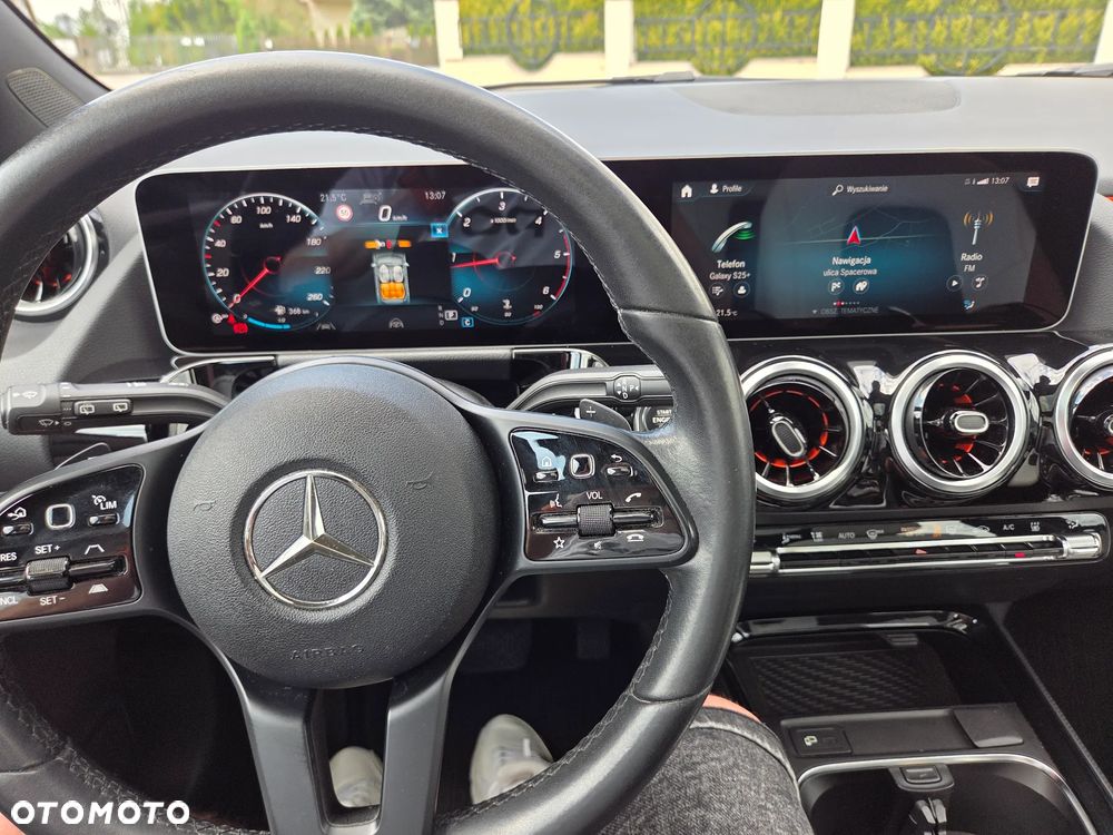 Mercedes-Benz Klasa B 220 d AMG Line 8G-DCT - 13