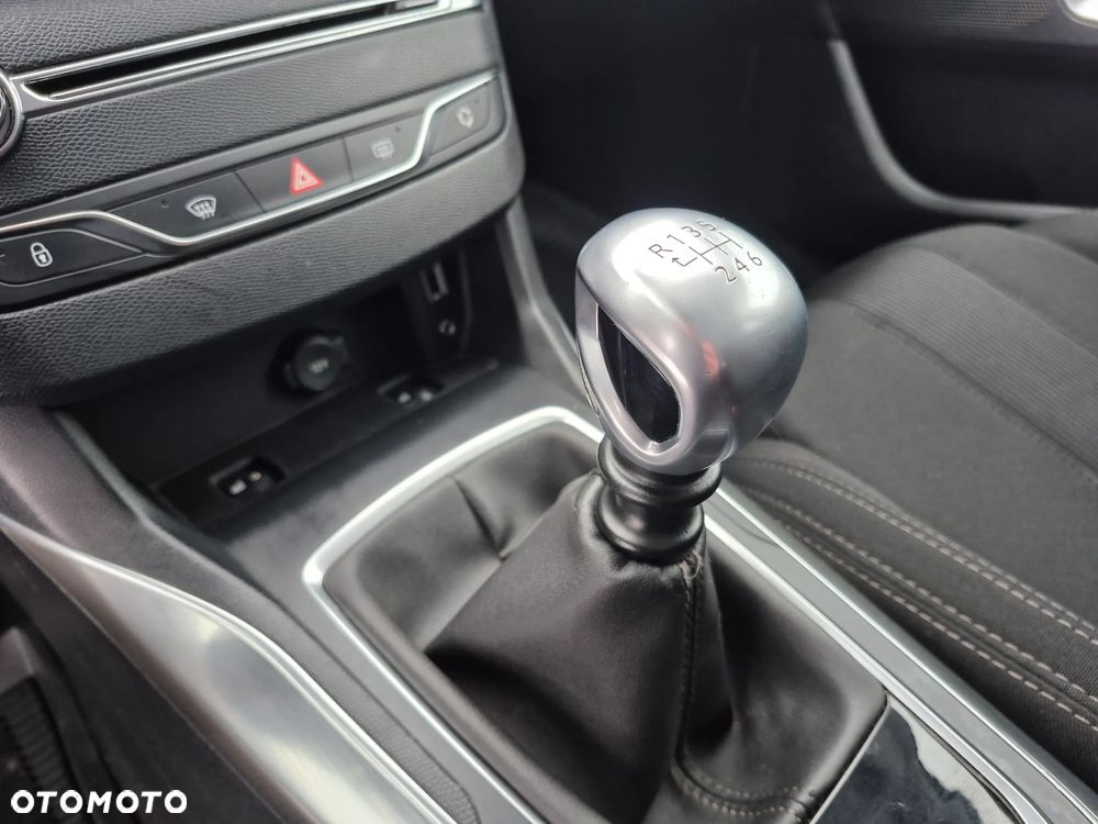 Peugeot 308 155 THP Premium - 28