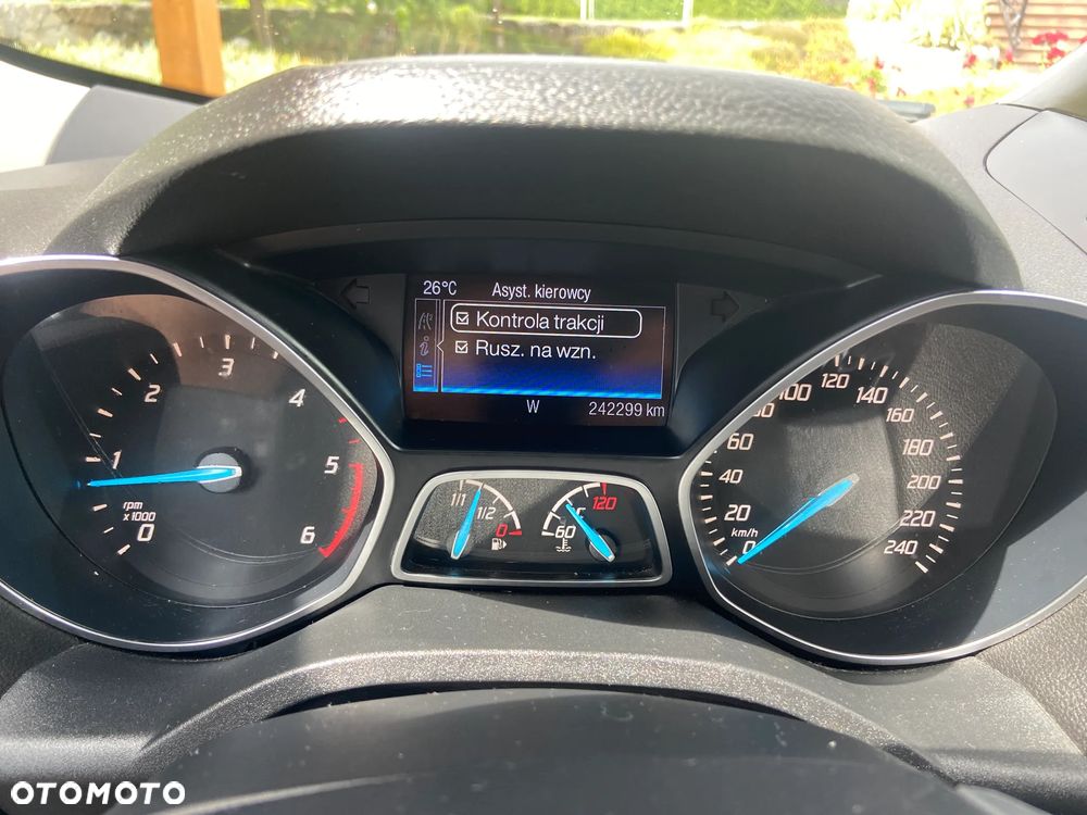 Ford Kuga - 21