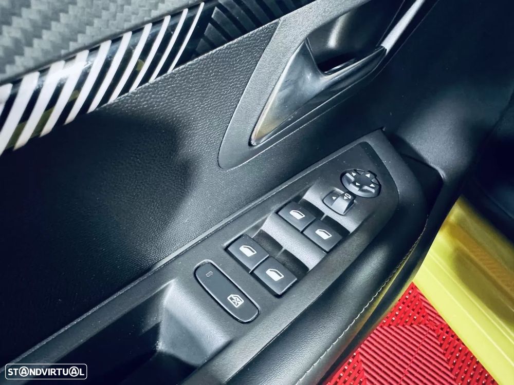 Peugeot e-208 - 34