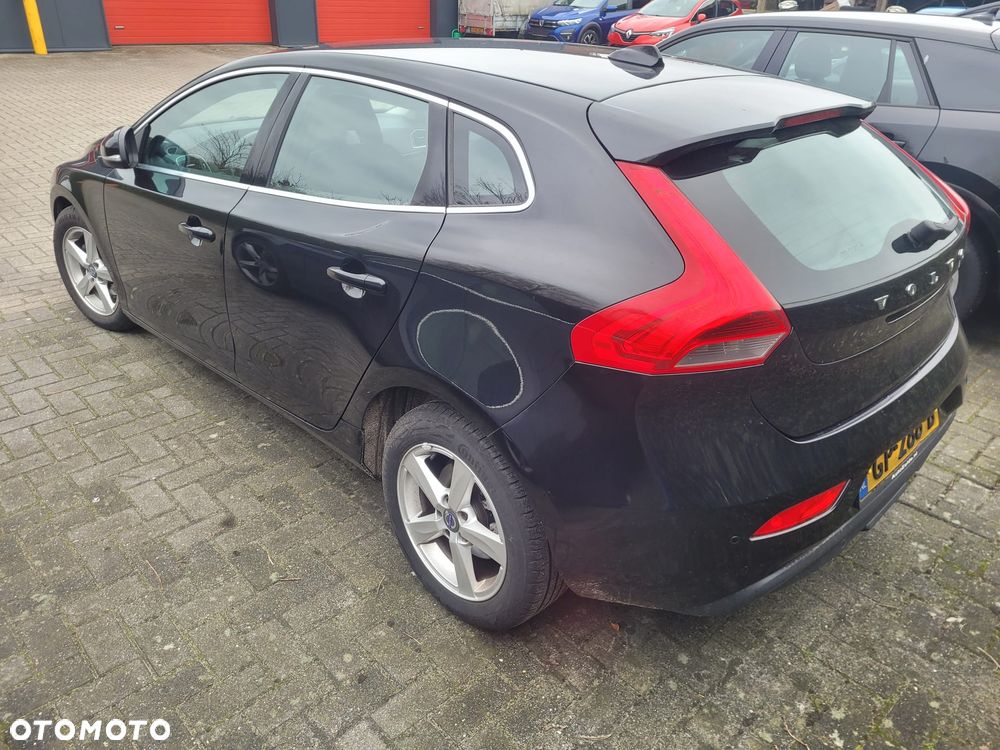 Volvo V40 D2 Kinetic - 2