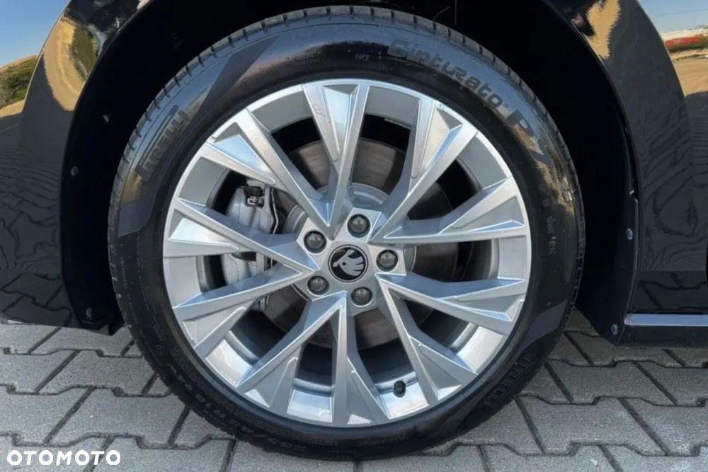 Skoda Superb 2.0 TSI Essence DSG - 21