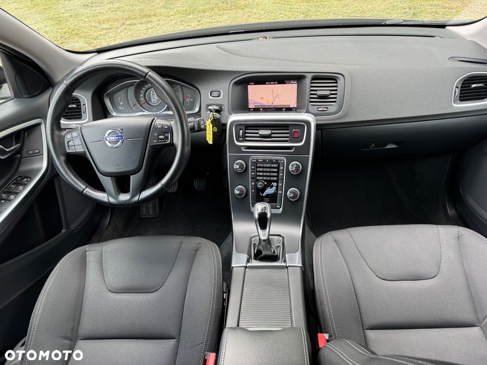 Volvo V60 D2 Kinetic - 5