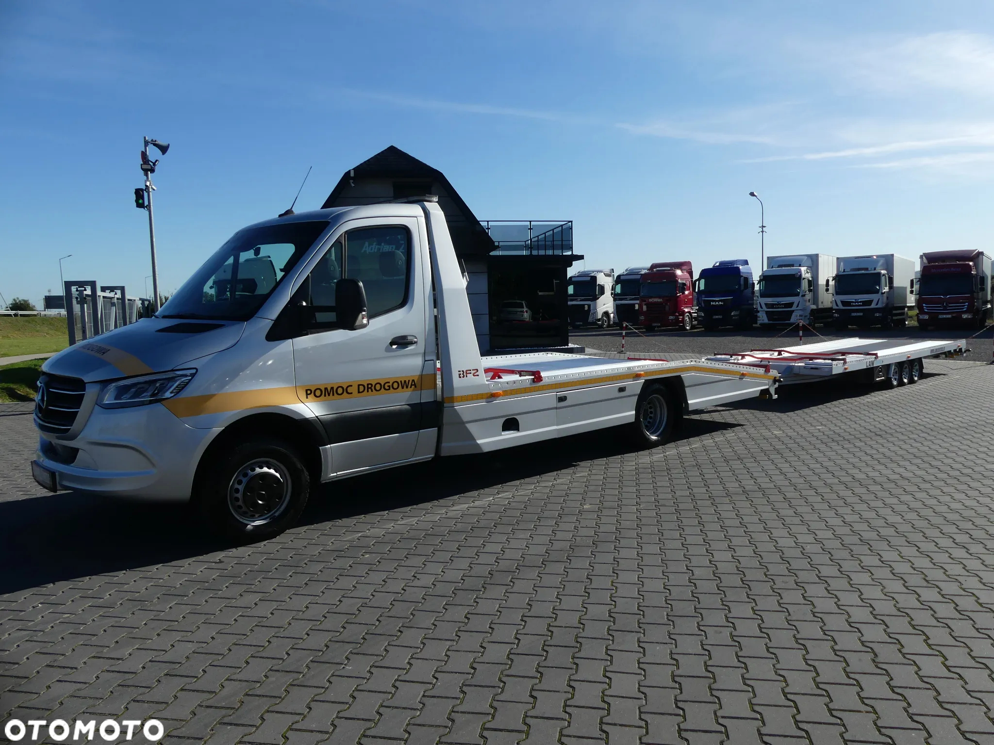 Mercedes-Benz SPRINTER 519 / LAWETA BFZ / ZESTAW / WCIĄGARKA / SUPER STAN / - 2
