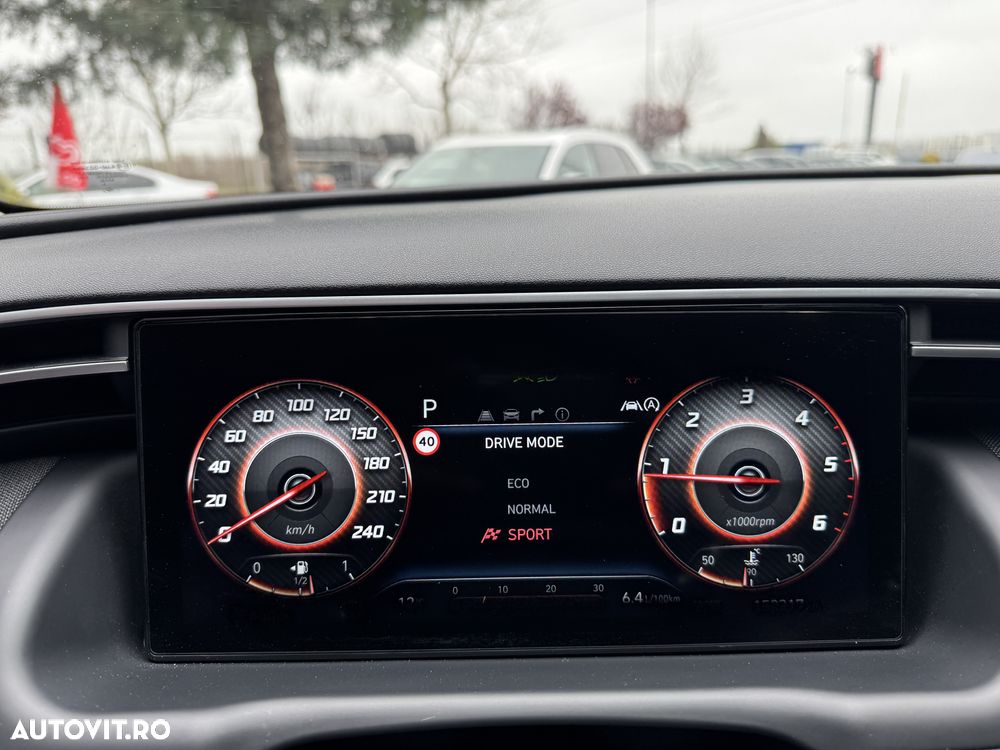 Hyundai Tucson 1.6 CRDi 48V-Hybrid 2WD DCT Select - 15