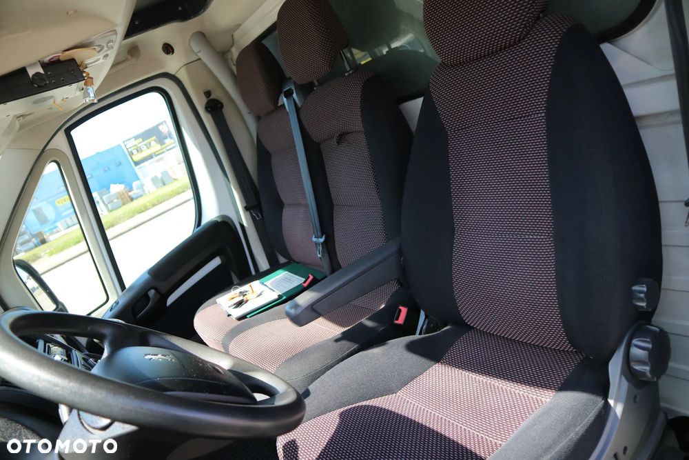 Peugeot BOXER 3,0 177KM,! 8palet + WINDA krajowy!! - 22