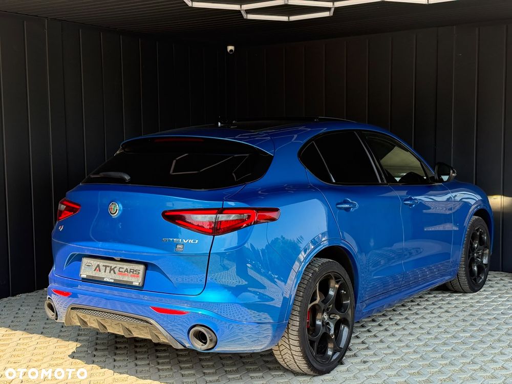 Alfa Romeo Stelvio 2.0 Turbo Veloce Q4 - 7
