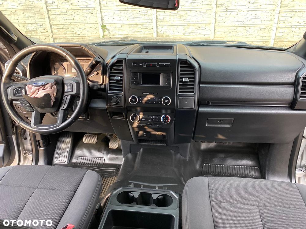 Ford Expedition - 21