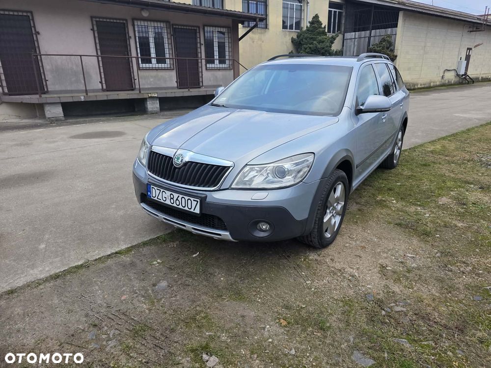 Skoda Octavia 1.8 TSI Scout 4x4 - 1