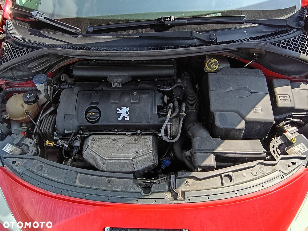 Peugeot 207 - 3