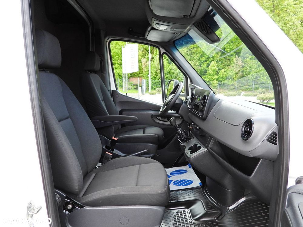 Mercedes-Benz SPRINTER 316 PLANDEKA WINDA 10 PALET WEBASTO TEMPOMAT PNEUMATYKA KLIMATYZACJA  160KM - 37