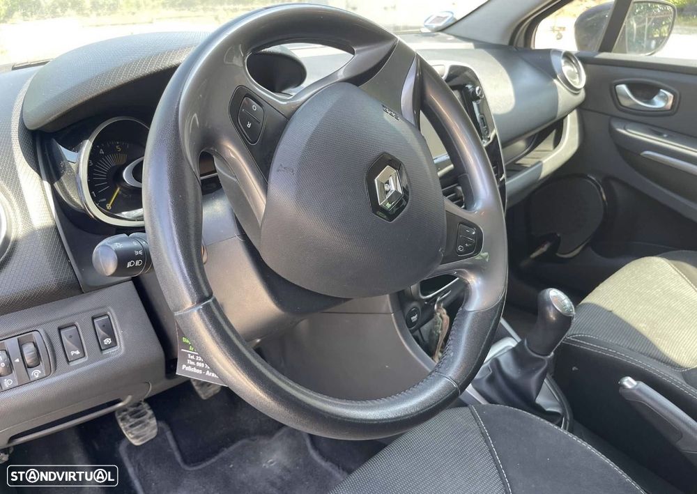 Renault Clio Sport Tourer (Energy) dCi 90 Bose Edition - 7