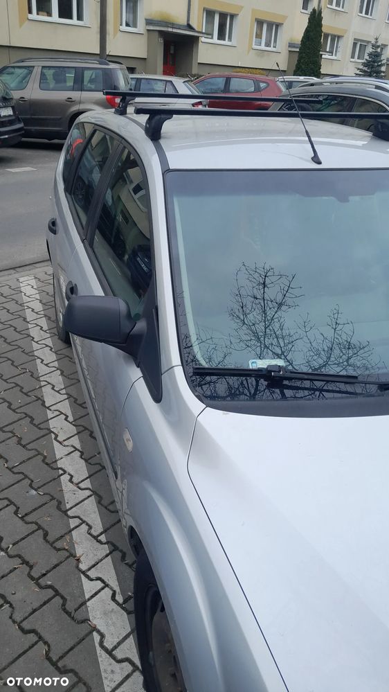 Ford Focus 1.6 Ambiente - 3