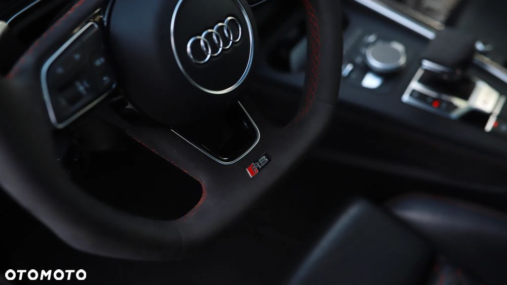 Audi RS5 Coupé - 17