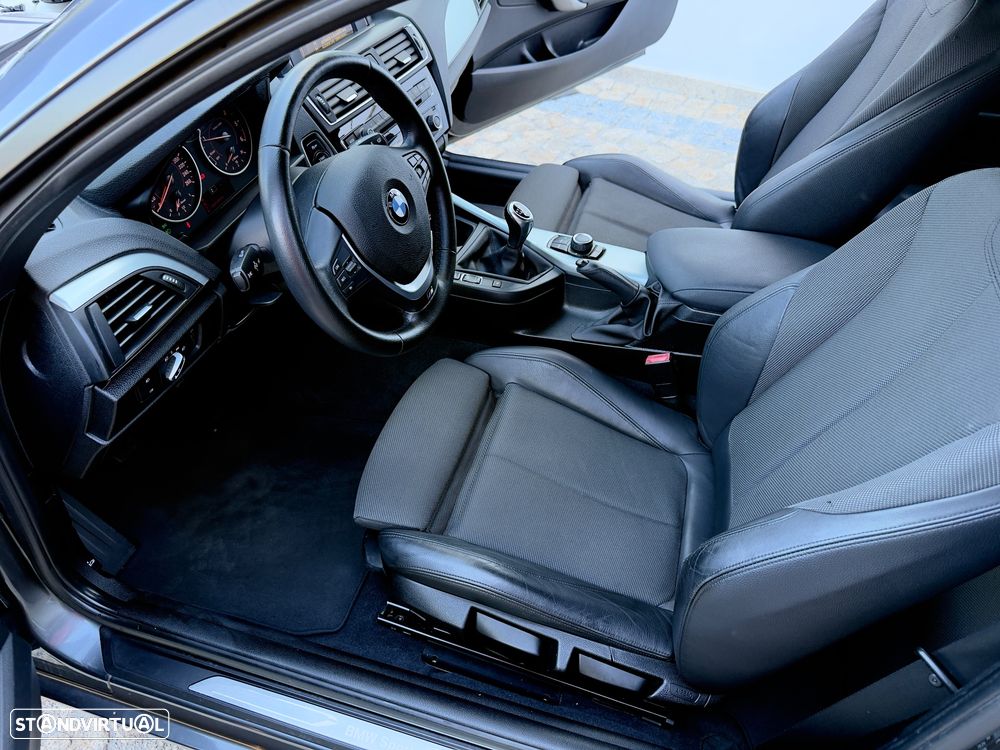 BMW 220 d Sport Line - 37