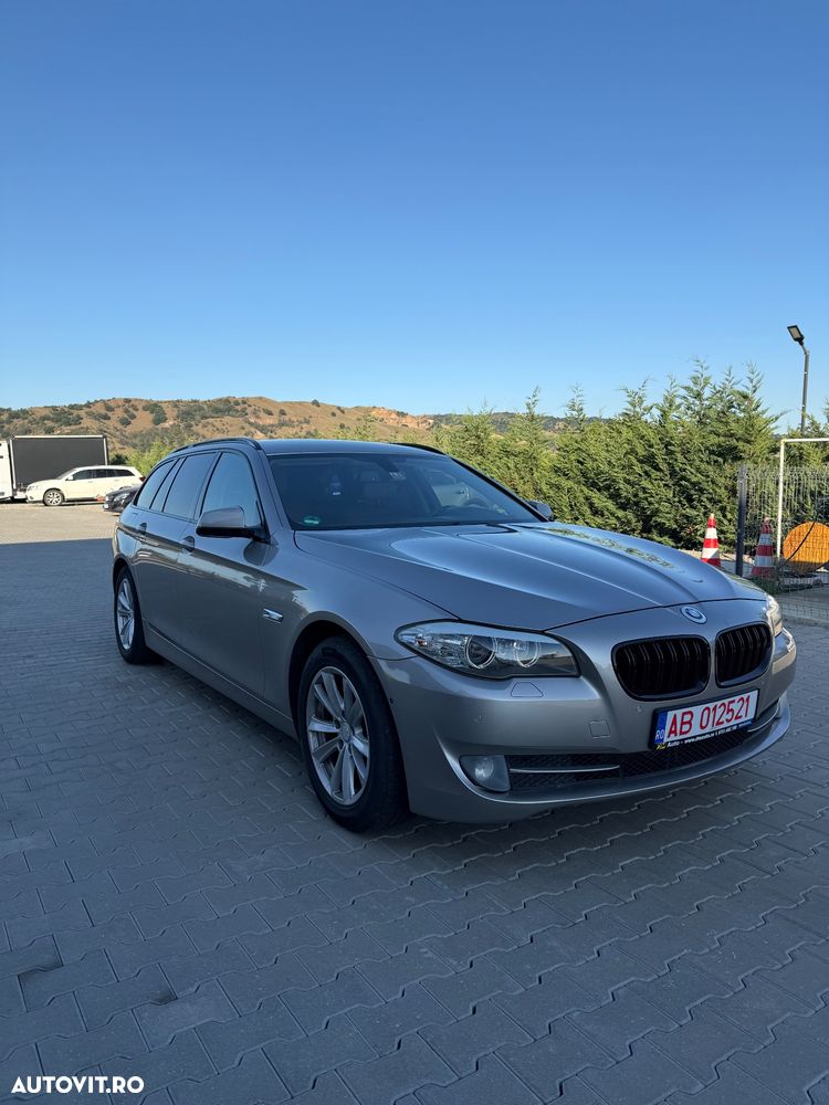BMW Seria 5 520d - 3