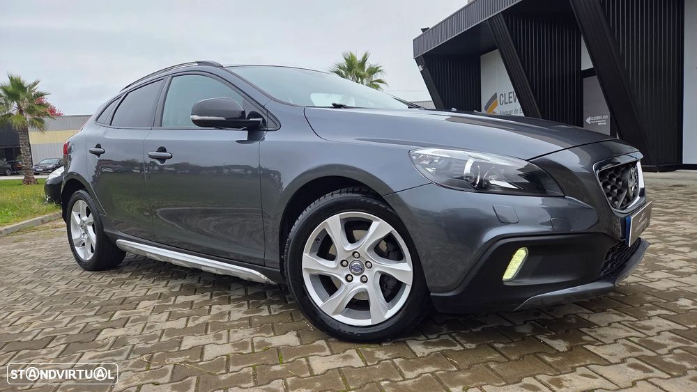 Volvo V40 Cross Country 1.6 D2 Momentum - 11