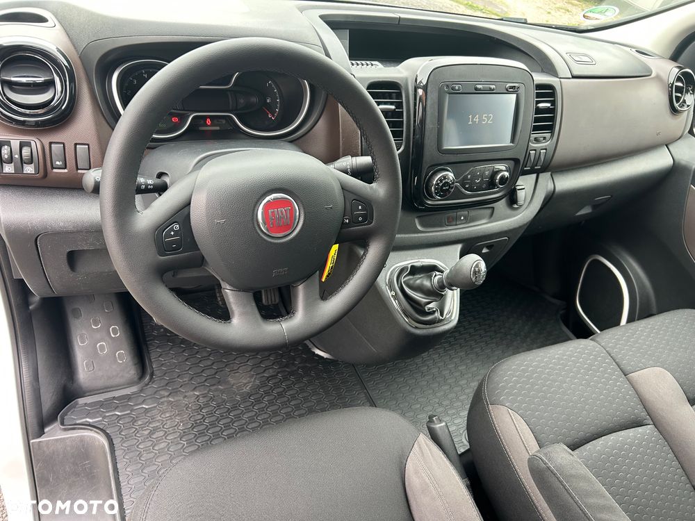 Renault Trafic  6-osobowa brygadówka  Long 125km - 13