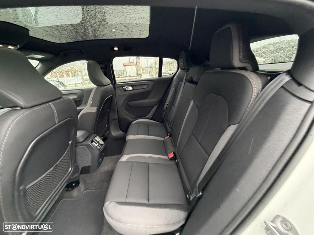 Volvo C40 Recharge Twin Plus - 25