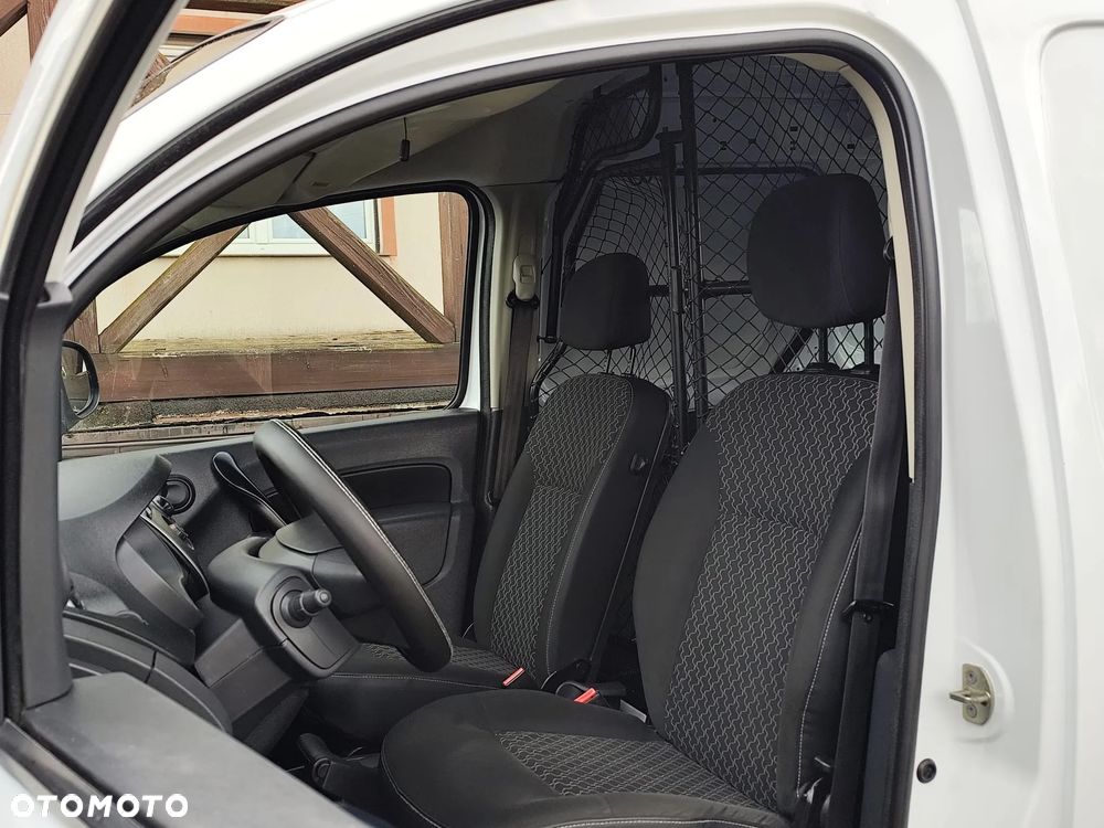 Renault Kangoo 1.5dCi 75 - 11