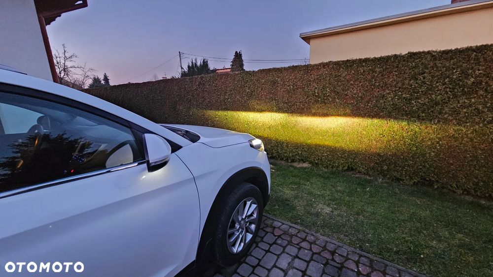 Hyundai Tucson 1.7 CRDI BlueDrive Premium 2WD DCT - 36