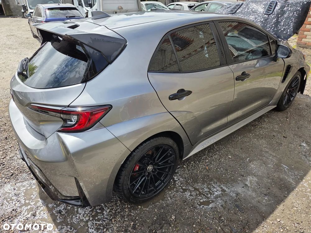 Toyota GR Corolla - 6