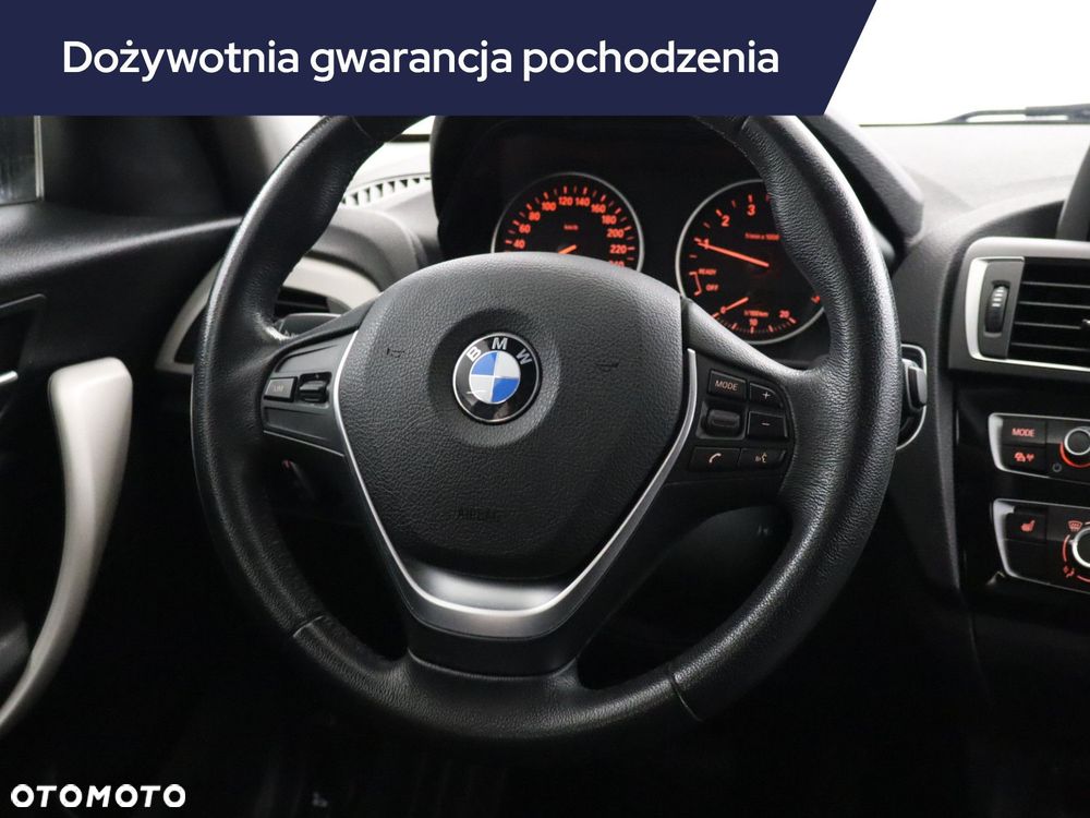 BMW Seria 1 - 21