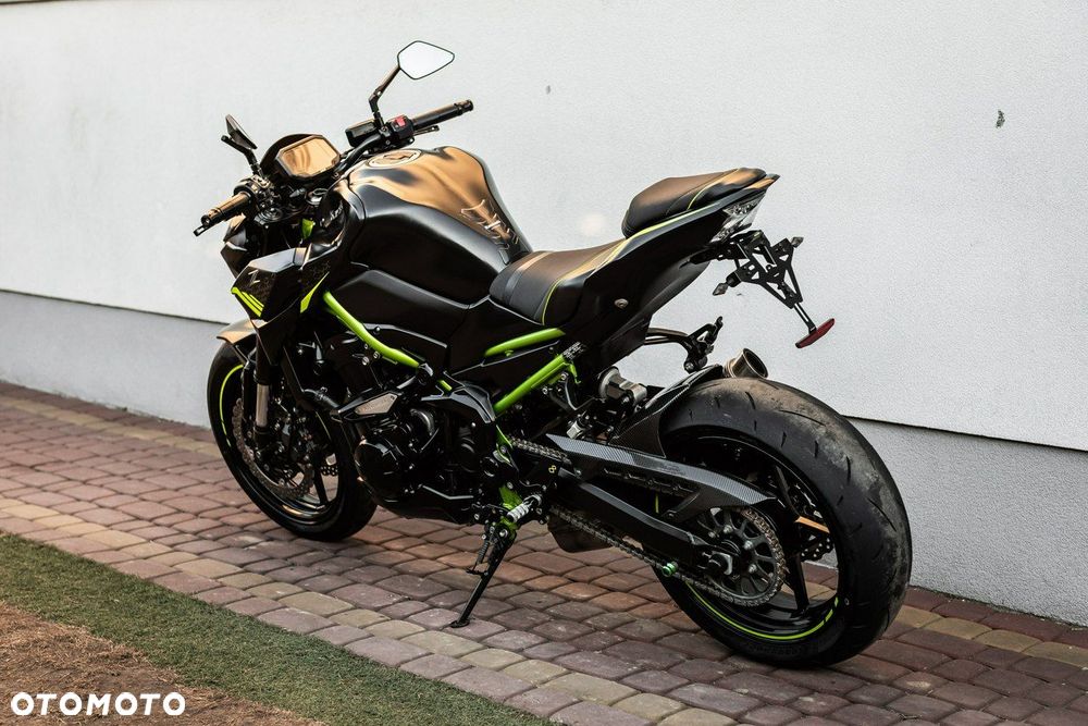 Kawasaki Z - 6