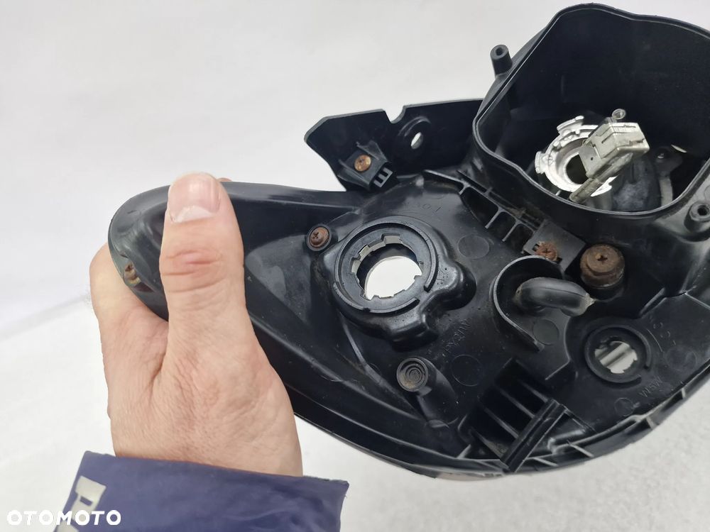 HYUNDAI SANTA FE II 06- LEWA LAMPA PRZEDNIA PRZÓD XENON + PRZETWORNICA , NR 92101-2B1 / 92101-2B120 , NR AUKCJI LA508 - 14