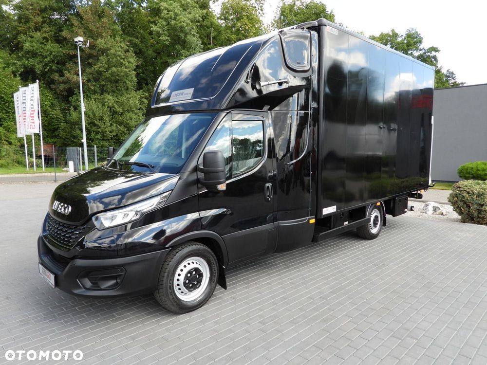 Iveco DAILY 35S18 KONTENER WINDA 8 PALET WEBASTO TEMPOMAT NAWIGACJA LEDY PNEUMATYKA KLIMATYZACJA  180KM - 7