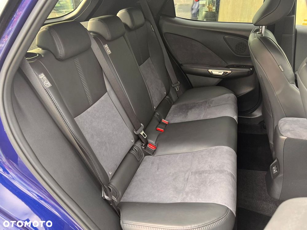 Lexus LBX 1.5 Hybrid Original Edition - 23