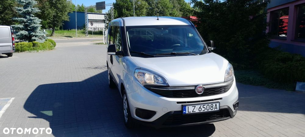 Fiat Doblo 1.4 16V Dynamic - 19