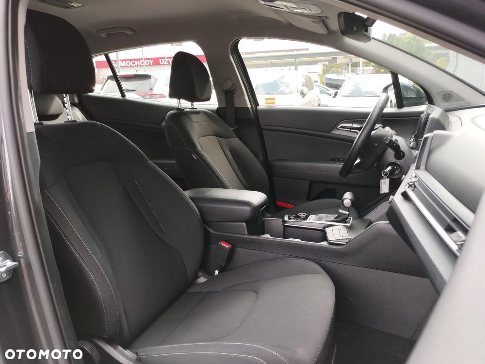 Kia Sportage 1.6 T-GDI M 2WD DCT - 19