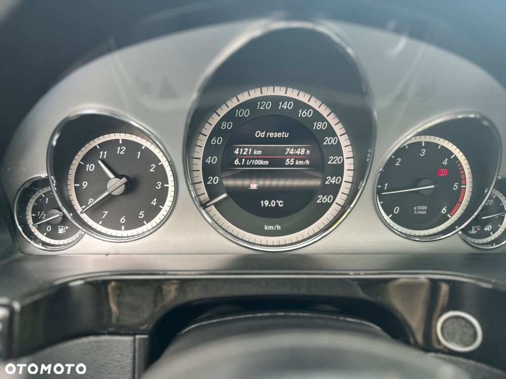 Mercedes-Benz Klasa E 200 CDI Avantgarde - 25