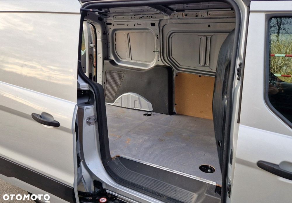 Ford transit connect - 26