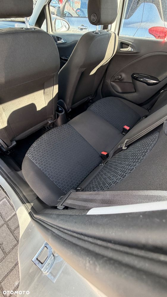 Opel Corsa 1.4 16V Cosmo - 9