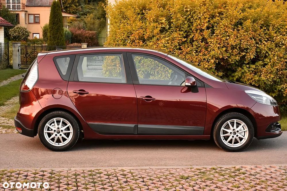 Renault Scenic 1.6 16V 110 Authentique - 14