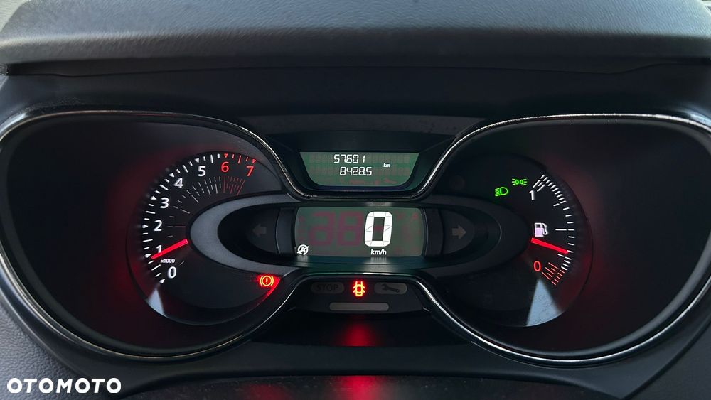 Renault Captur - 26