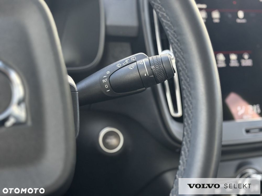 Volvo XC 40 - 24